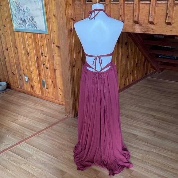 Free People size Small Backless Halter Maxi Dress in dark mauve pink - Picture 3 of 12